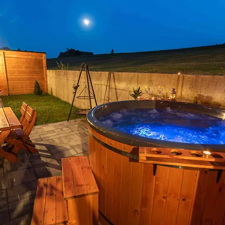 Gorczanski Zakatek - Jacuzzi Dağ evi