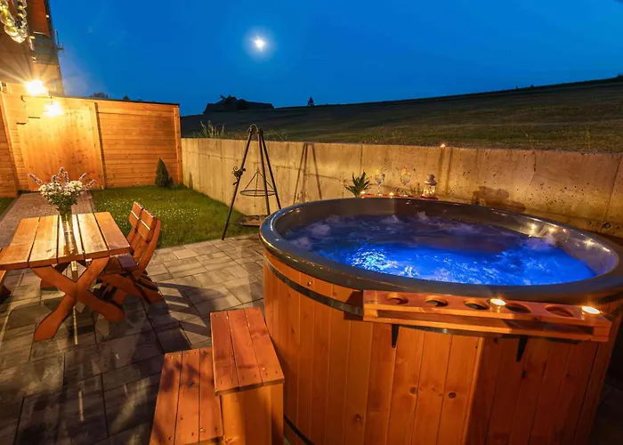 Gorczanski Zakatek - Jacuzzi בקתה