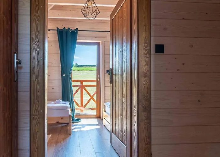 בקתה Gorczanski Zakatek - Jacuzzi נובי טארג